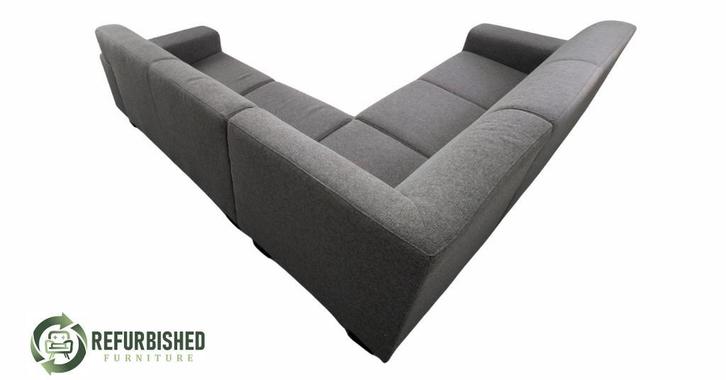 Hoekbank grijs 5-zits – ruim & comfortabel €329,95, Huis en Inrichting, Banken | Bankstellen, 250 tot 300 cm, 150 cm of meer, Hoekbank