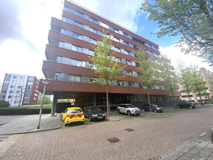 Te huur: Appartement Kamerlingh Onnesstraat in Amstelveen, Huizen en Kamers, Kamers te huur
