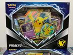 Pokémon - 2x Pikachu V Box - Doos - Papier, Hobby en Vrije tijd, Verzamelkaartspellen | Pokémon, Nieuw