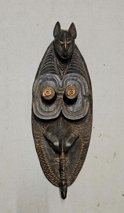 Een ceremonieel vooroudermasker - Hout - Papoea-Nieuw-Guinea, Antiek en Kunst, Kunst | Niet-Westerse kunst