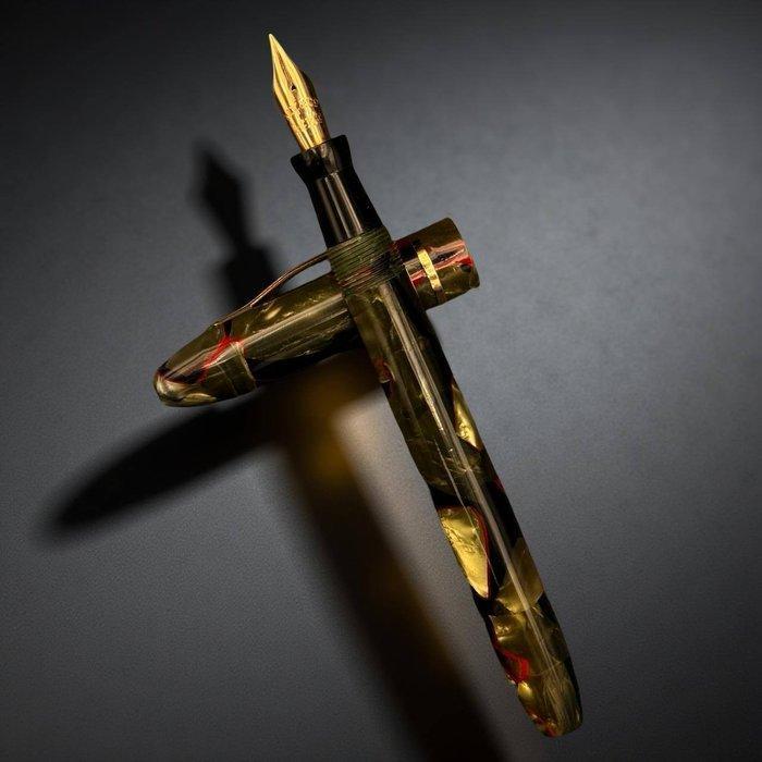 Swallow - Zonder Minimumprijs - Vulpen, Verzamelen, Pennenverzamelingen