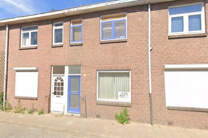 Woning te huur in Tilburg - 10 m² - 2 kamer(s) - 2 kamers, Huizen en Kamers, Huizen te huur, Noord-Brabant, Overige soorten