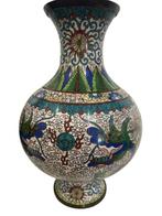 Vaas - gepartitioneerd - China - Set van cloisonné vazen, Antiek en Kunst