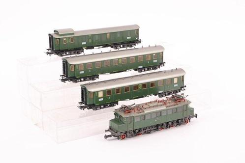 Märklin H0 - 2850 - Treinset (1) - E04 14 met drie rijtuigen, Hobby en Vrije tijd, Modeltreinen | H0
