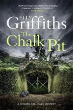 The Chalk Pit 9781784296605 Elly Griffiths, Verzenden, Gelezen, Elly Griffiths