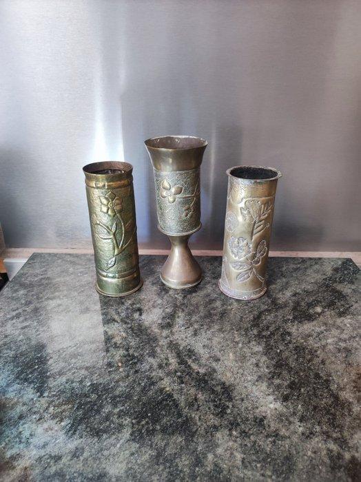 Vaas (3) - Frankrijk 1918 Art Nouveau - Verguld messing -, Antiek en Kunst, Curiosa en Brocante