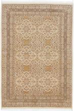 Isfahan Wool & Silk Carpet with Luxurious Design - Prachtige, Nieuw