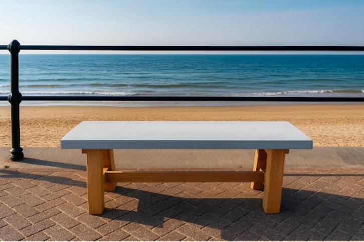 Rockwood® Bankje massief beton met stevig Douglas onderstel, Tuin en Terras, Tuinsets en Loungesets, Nieuw, Hout, Ophalen of Verzenden