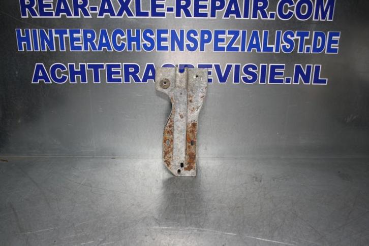 Sluiting motorkap Opel Ascona A, Manta A, gebruikt., Auto-onderdelen, Motor en Toebehoren, Gebruikt, Opel, Verzenden