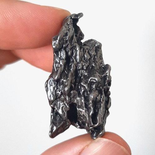Campo del Cielo meteoriet. Ijzer uit Argentinië. - 55.2 g, Verzamelen, Mineralen en Fossielen