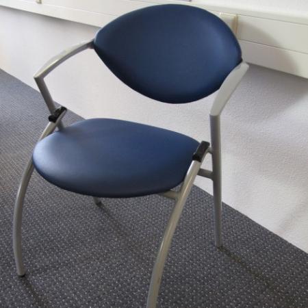 (MDK-104584) Vepa Alpine zorgstoel in skai nieuw gestoffeerd, Huis en Inrichting, Stoelen, Gebruikt, Ophalen of Verzenden