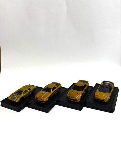 TAKARA TOMY - Model sportwagen - Nissan GT-R Lamborghini, Hobby en Vrije tijd, Modelauto's | 1:5 tot 1:12