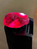 Robijn Ruw. Adembenemende Mozambique Blood Ruby Crystal.