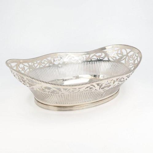 L. Marcelis XXL (grote) - Broodmand - .833 zilver, Antiek en Kunst, Antiek | Goud en Zilver