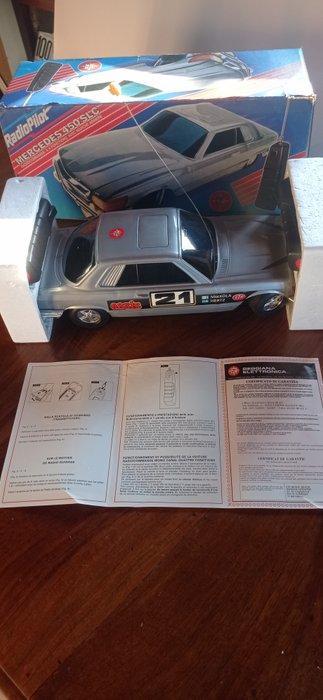 RE-EL 1:10 - Model coupé - Mercedes 450 SLC Radiocomandata 4, Antiek en Kunst, Antiek | Overige Antiek