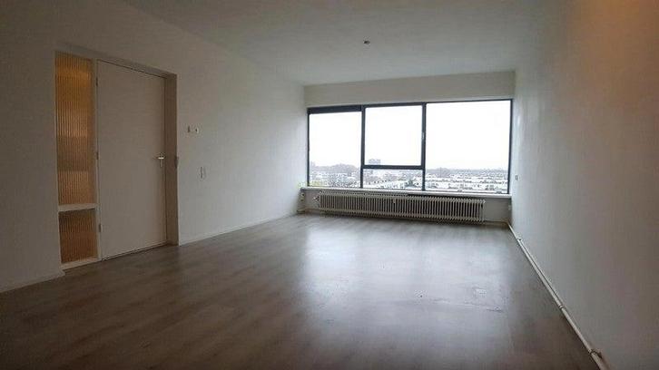 Te huur: Appartement Nieuwlandplein in Schiedam, Huizen en Kamers, Huizen te huur, Zuid-Holland, Appartement