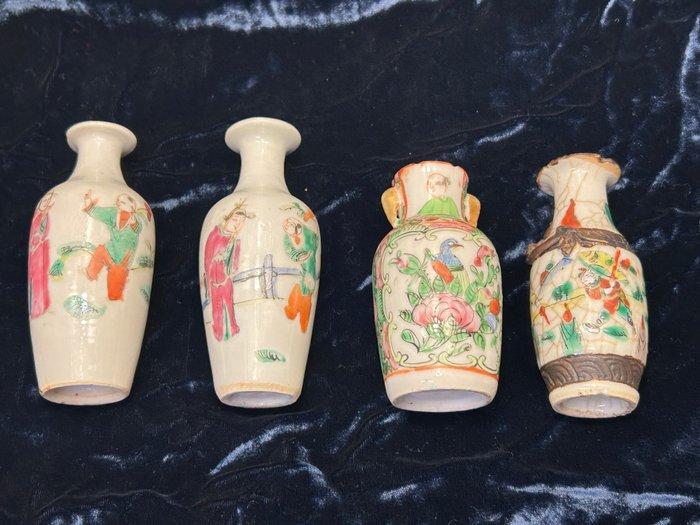 Porselein - China - Qing Dynastie (1644-1911), Antiek en Kunst, Antiek | Overige Antiek