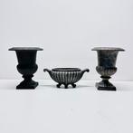 Pot (3) - Gietijzeren tuinurnen - Gietijzer, Antiek en Kunst