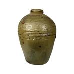 Japanse Shigaraki-Yaki Chatsubo ( Tea Leaf Jar ) (1603 -