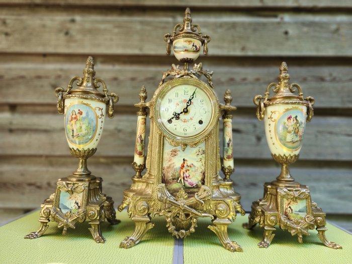 Klok en garnituur set (3) - Franz Hermle & Sohn - Keramiek,, Antiek en Kunst, Antiek | Klokken