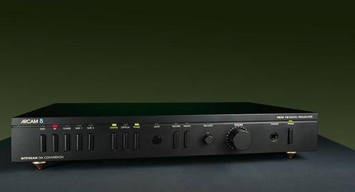 Arcam - Delta 110 Preamplifier + Delta 120.2, Audio, Tv en Foto, Radio's