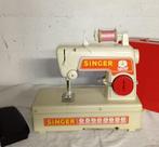 Singer - Naaimachine - Plastic - Vintage kindernaaimachine