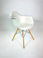 Vitra - Charles Eames - Stoel - DAW - Hout, Plastic, Staal