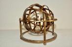 Celestial and terrestrial globes - 1960-1970 - G. Gobille a, Antiek en Kunst