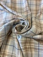 Hoogwaardig textiel, zeer zacht met een Schotse print,, Antiek en Kunst