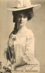 Fantasie, Vrouw / Dame / Meisje - Hoed - Glamour -, Gelopen