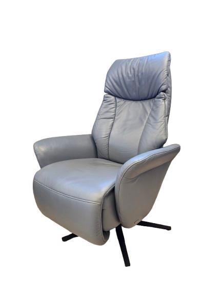 Meubelzorg sta op stoel grijs leder, Huis en Inrichting, Fauteuils, Minder dan 50 cm, Minder dan 75 cm, Zo goed als nieuw, Leer