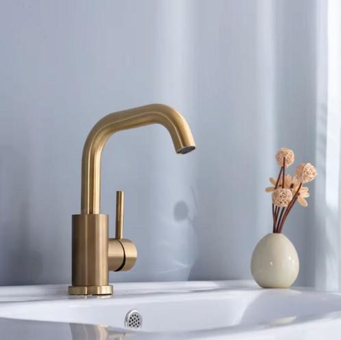 Wastafelkraan Geborsteld Goud - Nieuwe Kraan - 5x17x25cm, Doe-het-zelf en Verbouw, Sanitair, Kraan, Nieuw, Verzenden