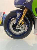 1:4 - Model motorfiets - Yamaha YZR-M1, Nieuw