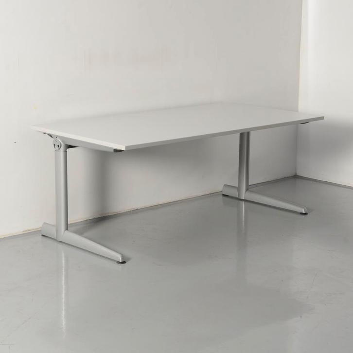 Ahrend 500 bureau, wit blad, 160 x 80 cm, hoogte instelbaar, Huis en Inrichting, Bureaus, Ophalen of Verzenden