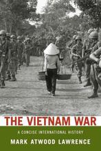 The Vietnam War | 9780199753932 | Mark Atwood (Associate, Zo goed als nieuw, Mark Atwood (Associate Professor of History Lawrence