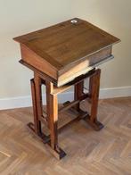 Lessenaar met porselein inktpot - verstelbaar in hoogte -, Antiek en Kunst