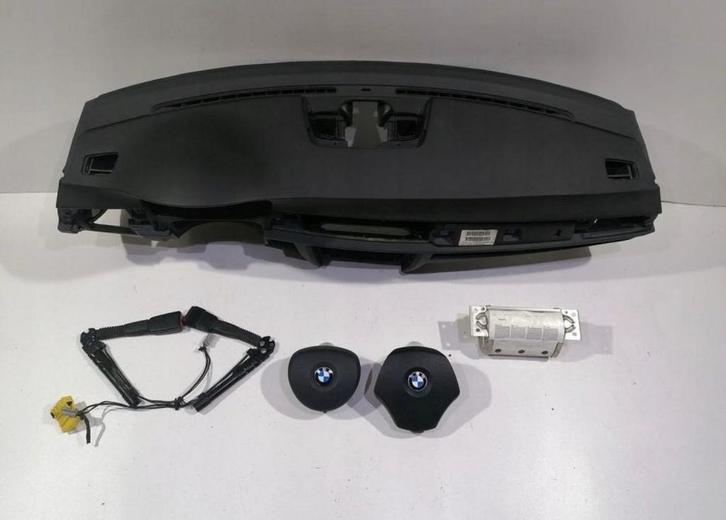 BMW E90 Dashboard set met airbags ,gordels – auto onderdele, Auto-onderdelen, Dashboard en Schakelaars, Gebruikt, BMW, Verzenden
