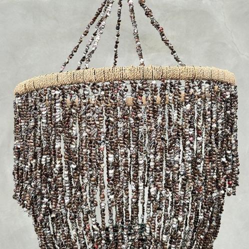 NO RESERVE PRICE - SL19 - Stunning Shell Chandelier -, Antiek en Kunst, Kunst | Designobjecten