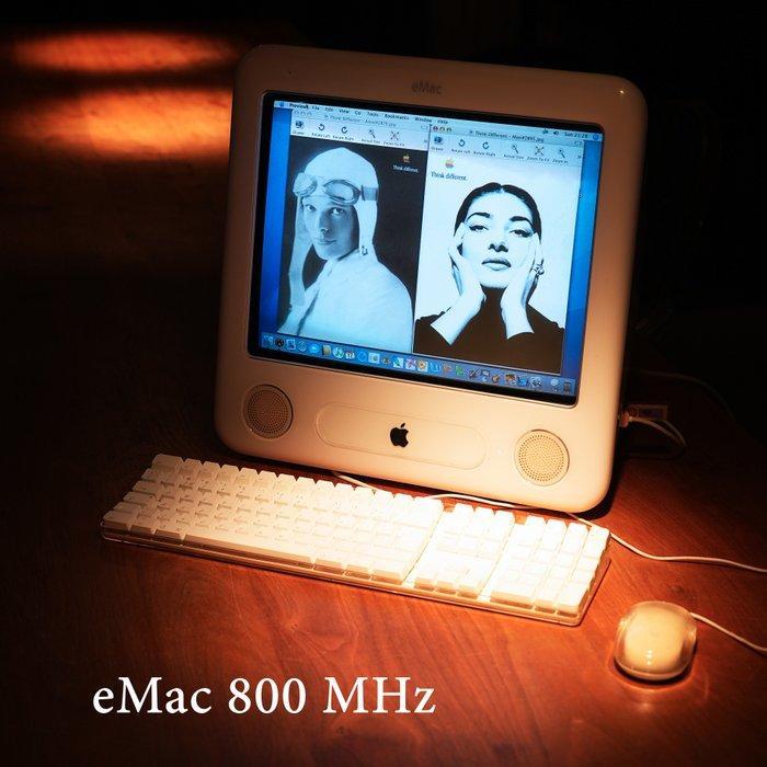 Apple eMac + Pro Keyboard & Mouse & Software bundle, Spelcomputers en Games, Spelcomputers | Overige Accessoires