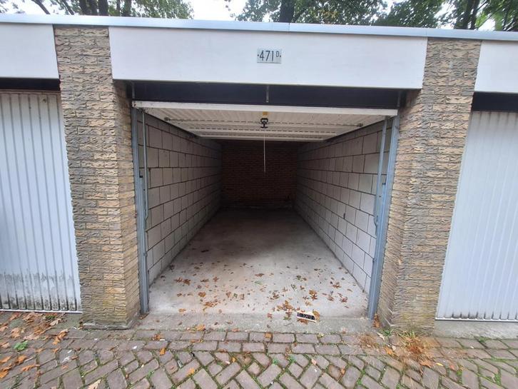 Garageboxen Tilburg Griegstraat 471, Huizen en Kamers, Garages en Parkeerplaatsen, Noord-Brabant