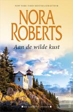 9789402705652 Aan de wilde kust | Tweedehands, Boeken, Verzenden, Gelezen, Nora Roberts