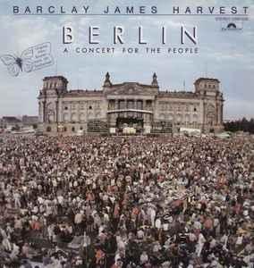 LP gebruikt - Barclay James Harvest - Berlin - A Concert..., Cd's en Dvd's, Vinyl | Rock, Zo goed als nieuw, Verzenden