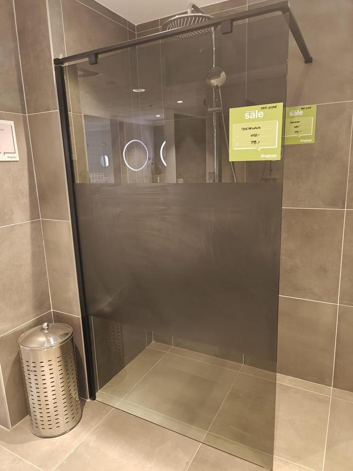 Showmodel inloopdouche 120cm zwart -semi sat. rookglas -0085, Doe-het-zelf en Verbouw, Sanitair, Douche, Nieuw, Glas, Ophalen