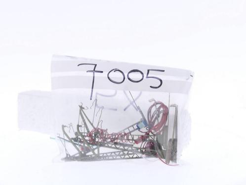 Schaal H0 Märklin 7005 Bovenleidinggarnituur. 5 stuks per.., Hobby en Vrije tijd, Modeltreinen | H0, Rails, Gebruikt, Märklin