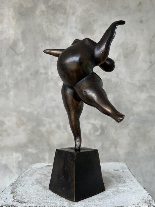 Beeld, NO RESERVE PRICE - Voluptuous Balancing Backbend Lady, Antiek en Kunst, Kunst | Designobjecten