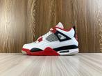 Jordan 4 Retro | Fire Red, Wit, Nieuw, Ophalen of Verzenden, Sneakers of Gympen