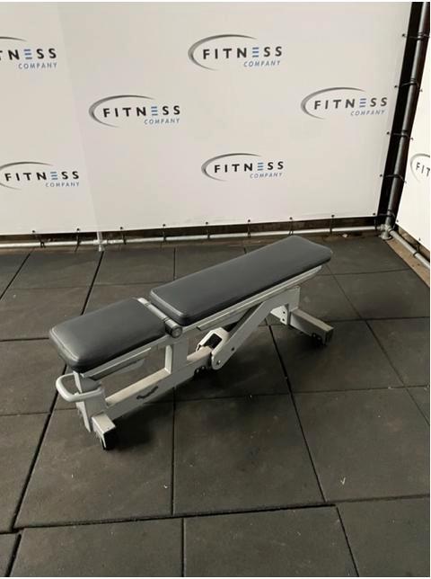 Technogym Pure Strength | Adjustable Bench | Bankje | Kracht, Sport en Fitness, Fitnessapparatuur, Zo goed als nieuw, Verzenden