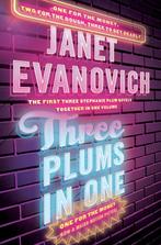 Three Plums in One 9780743216395 Janet Evanovich, Verzenden, Gelezen, Janet Evanovich