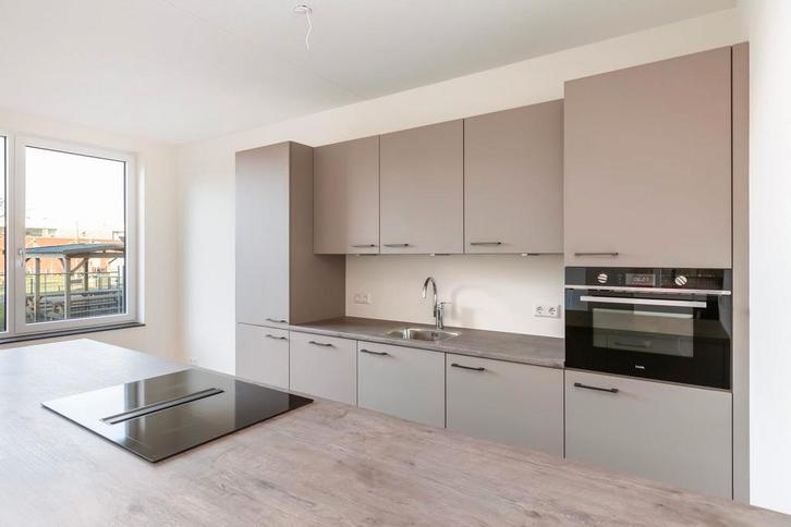 Te huur: Appartement Tesselsestraat in Den Haag, Huizen en Kamers, Huizen te huur, Zuid-Holland, Appartement