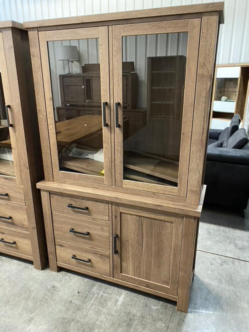 Newcastle buffetkast, barley, Huis en Inrichting, Kasten | Buffetkasten, Nieuw, Met lade(s), Met deur(en), Met plank(en), Glas